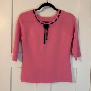 Womens Pink Knit Top 3/4 Sleeve Black Ribbon Scoop Neck M Barbiecore Feminine